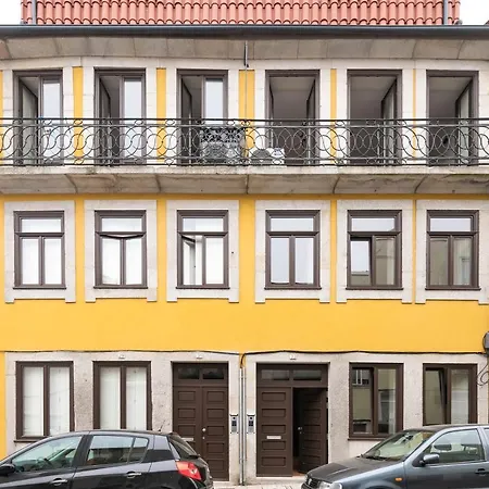 Bright Near Douro River - With Balcony